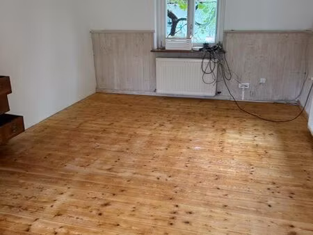 maison avec 2 appartements à louer