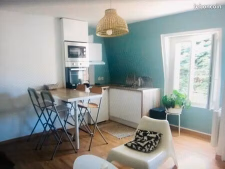 3 pièces bord de mer