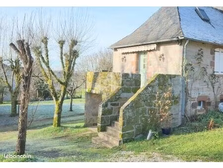 maison meublee  2 pièces  cosnac  près brive  garage  espace vert