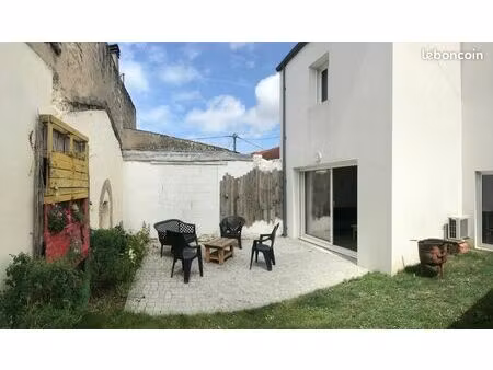 maison fetilly la rochelle 3 chambres jardin garage