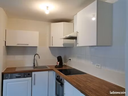 t4 en duplex lumineux