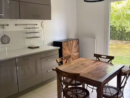 grand studio à mennecy