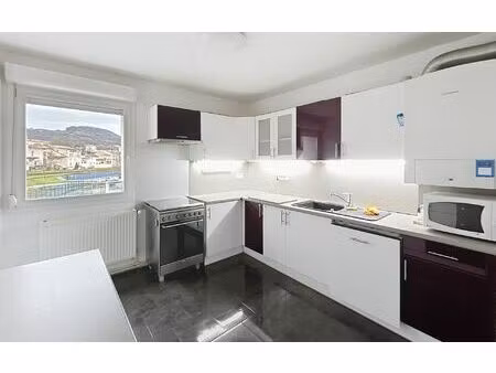 location appartement  m² t-3 à maxéville  780 €