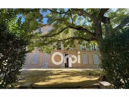 location appartement  22 m² t-2 à roquevaire  650 €