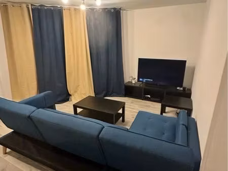 appartement 3 pièces avec balcon et parking à louer