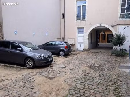 place de parking centre ville le mans