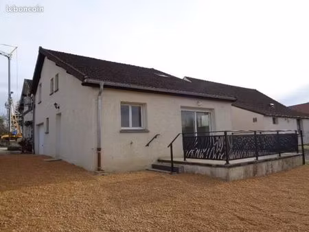 maison 3 pièces 84 m²