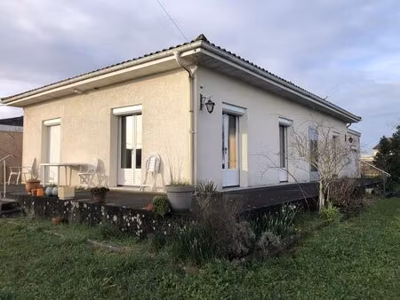 vente maison 4 pièces 114 m² pauillac (33250)