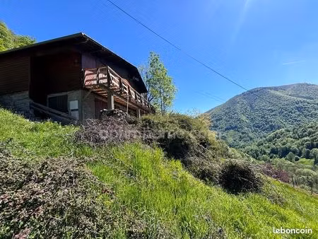 chalet 7 pièces 103 m²