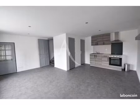 maison 2 pièces 56 m²