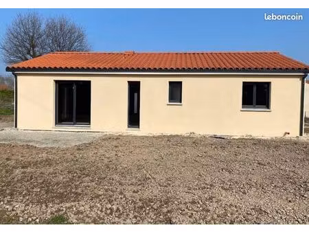 maison 3 pièces 70 m²
