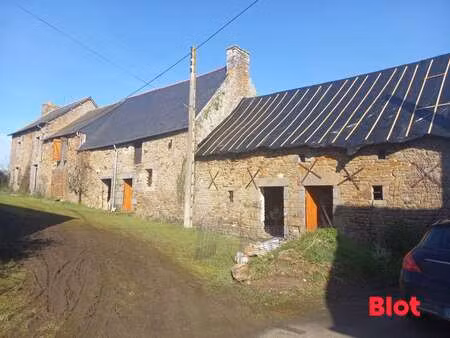 vente longère et corps de ferme à saint-hélen (22100) : à vendre / 68m² saint-hélen