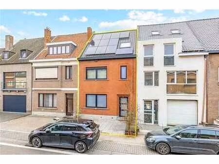 verder te renoveren gezinswoning in wetteren