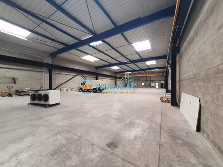 location local industriel 1095 m² à alfortville (94140)