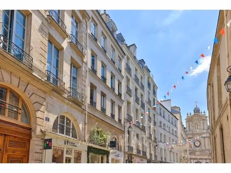 paris 4th district – an ideal pied a terre with id 2883607715