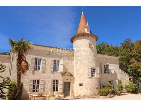 majestic chateau with guest house & 2 acres of land  close to agen with id 357269487