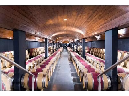 for sale a magnificent 75 ha property in aoc blaye côtes de bordeaux with id 3582668891