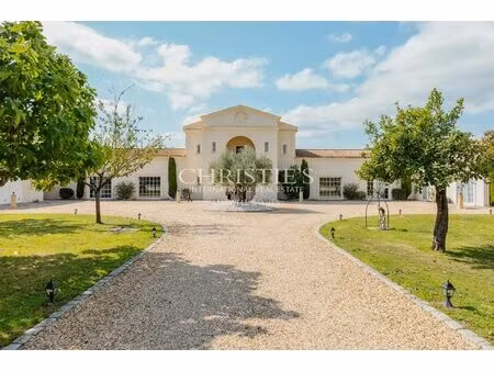 impressive 6.5 ha estate - aoc haut médoc vineyard - wine tourism with id 3585176926