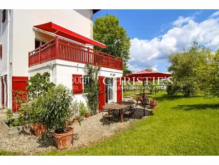 for sale ascain - family house with garden with id 3685844275