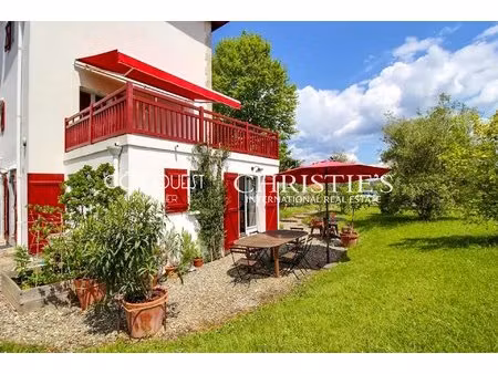 for sale ascain - family house with garden with id 3685844275