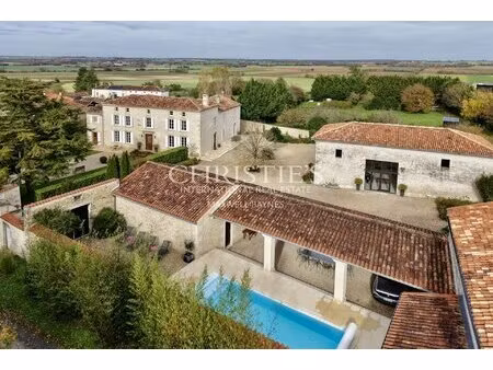 stunning 18th century manor house with id 3586439685