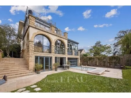 chatenay-malabry/sceaux – a character property with a garden and swimming pool with id 288