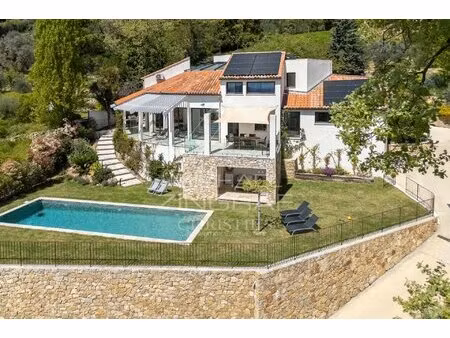 bright contemporary villa with id 2785792013