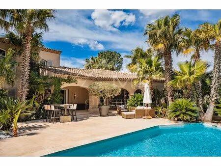 grimaud  provence-alpes-côte d'azur  france with id 2784490928