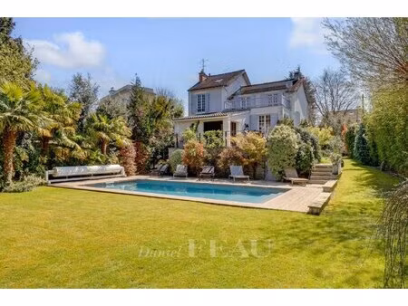 la celle saint cloud – an ideal family home with id 2885692624