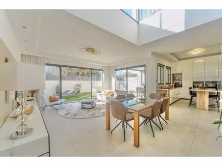 stunning contemporary villa between montpellier and the sea – prestigious area of lattes w