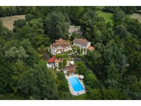 a place of soul and beauty  where water  stone and light become one. with id 3586388045