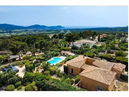 villa with swimming pool and view - la cadière d'azur with id 2785964062