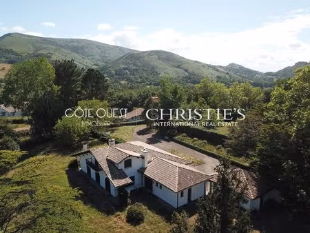 for sale urrugne - architect-designed villa on one hectare of land with id 366827736