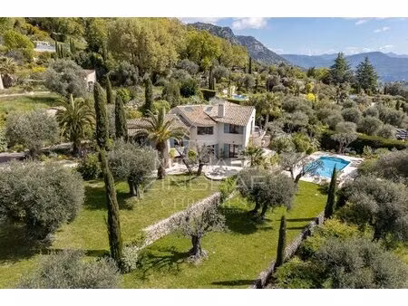close to saint paul de vence - fully renewed proprerty with seaview with id 2784237511