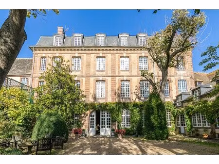 1h15 from paris. a listed louis xv style private mansion in perfect condition set in leafy