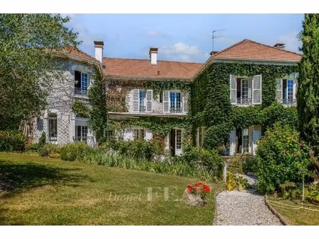 villennes sur seine - an ideal family home with id 2886099108