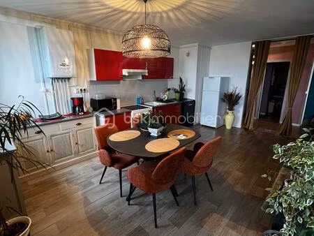 appartement de 77 95 m² à fougeres