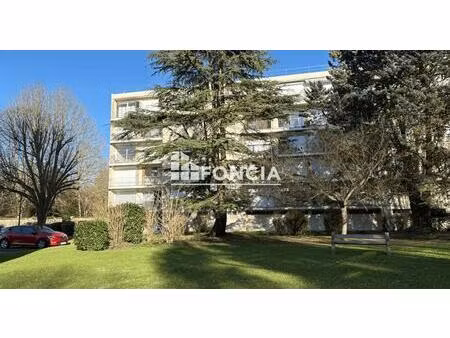 studio au pied de la gare paris-épernon