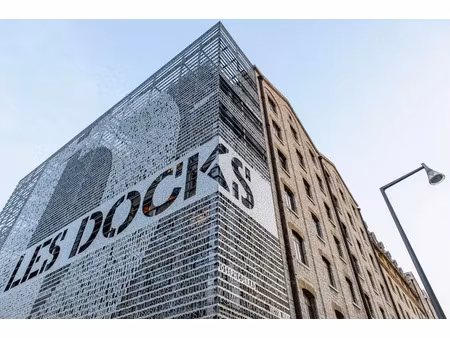 location bureau marseille 13002