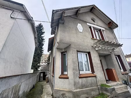 maison bourgoin jallieu 5 pièce(s) 108 m2