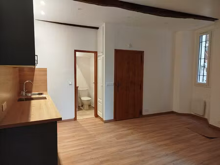 vielle ville - studio rénové