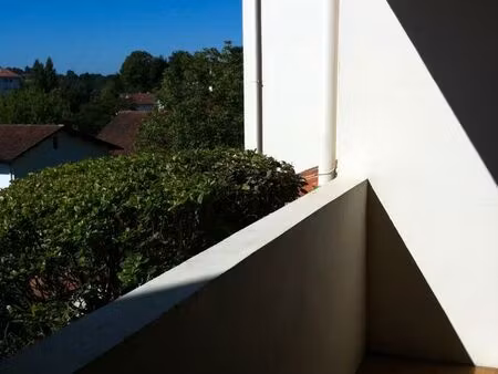 studio meublé à l'année à saint jean de luz