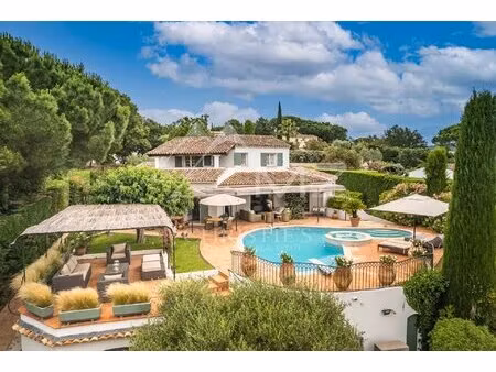 close to saint-tropez - provencal villa with id 274110298