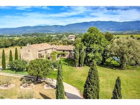 close to aix-en provence - superb stone sheepfold with id 273776723