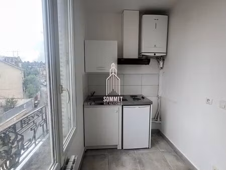 studio 1 pièce 10 m²