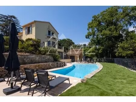 cannes - 7 bedrooms villa with sea view with id 2785136513