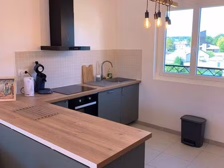 maison rénovée 80m2 bail mobilité