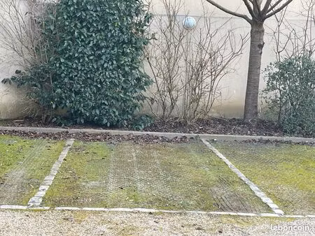 stationnement exterieur