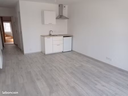 studio 1 pièce 29 m²
