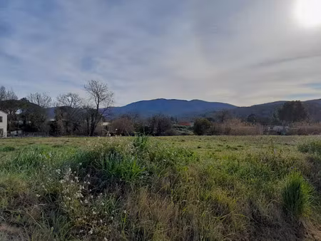 vente terrain 600 m² à pignans (83790)  138 000 €